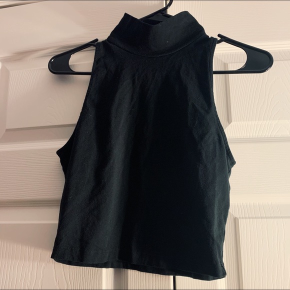 Charlotte Russe Tops - Charlotte Russe Crop Top Size M